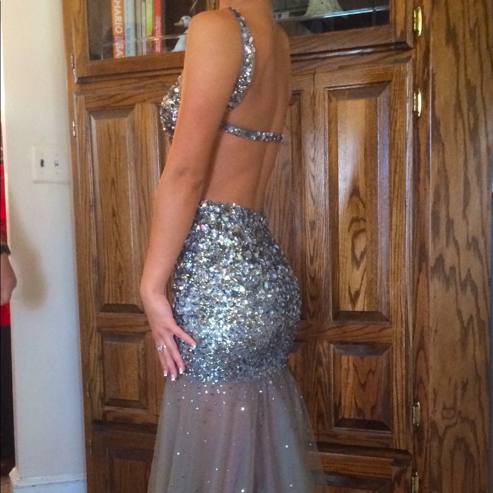 BG Haute PROM DRESS OWO